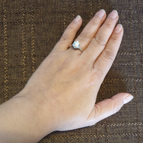 Vintage 925 Sterling Silver 8mm Cubic Zirconia Solitaire Engagement Ring - Picture 10 of 15